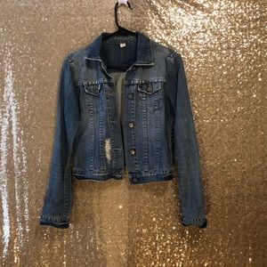 Perfect distressed denim jacket!